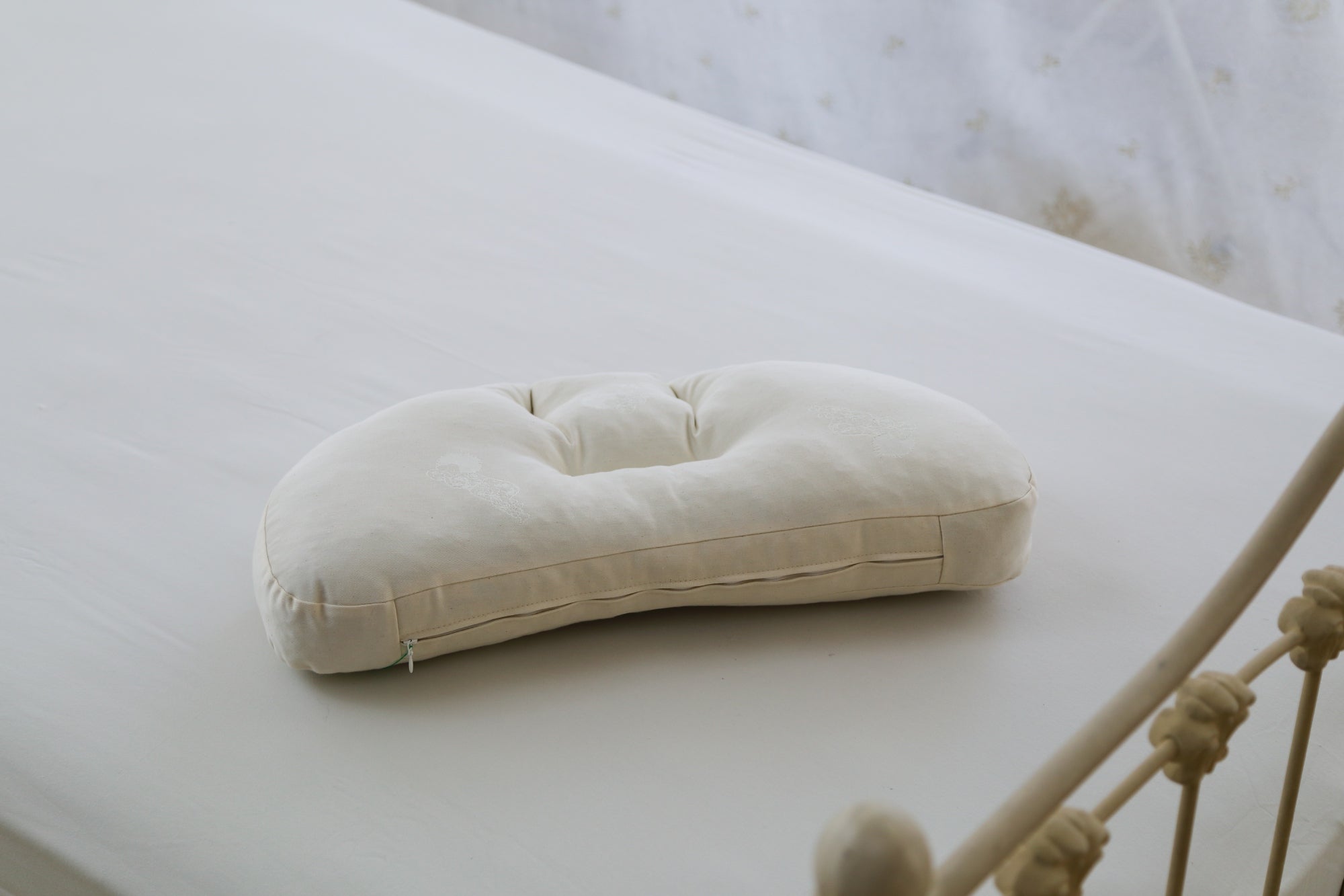 馬毛枕 Mタイプ（専用ピロケース付）｜ 高級寝具のシェーンベルグ【公式】